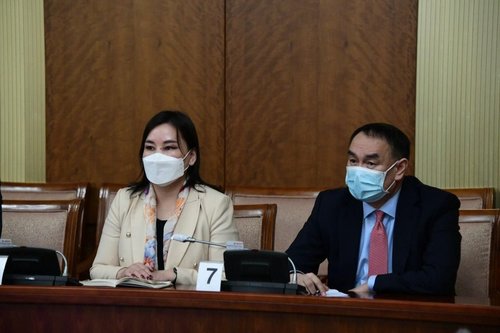 Солонгос руу Э.Сарантогос, Кувейт рүү П.Сэргэлэнг Элчингээр явуулахаар мэдүүллээ
